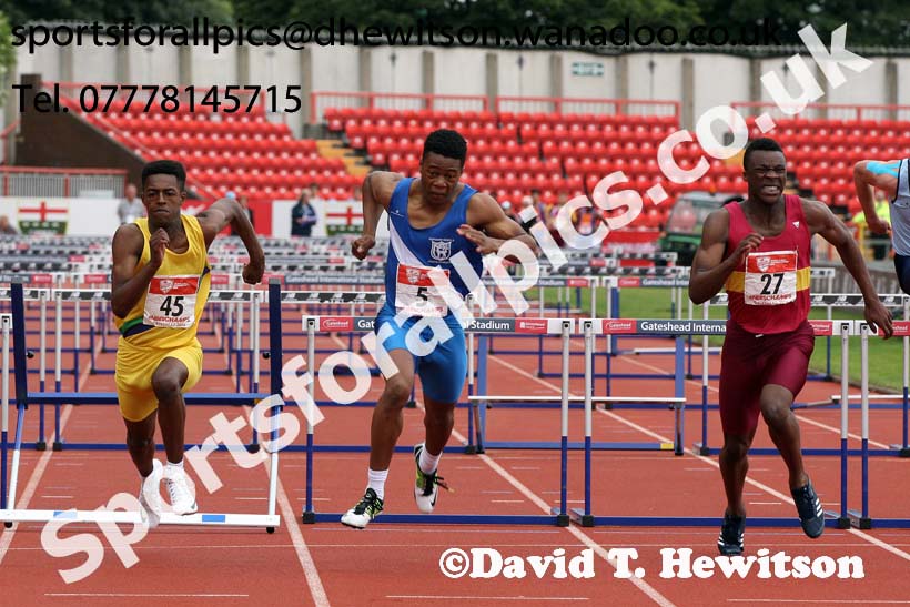 Inter boys 100 metres hurdles, English Schools Track and Field. Photo: David T. Hewitson/Sports for All Pics
